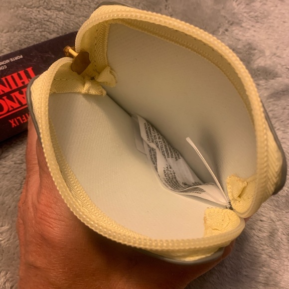 Funko Netflix Stranger Things 4 Coin Purse Change Bag Vecna 2022 New - Picture 3 of 4